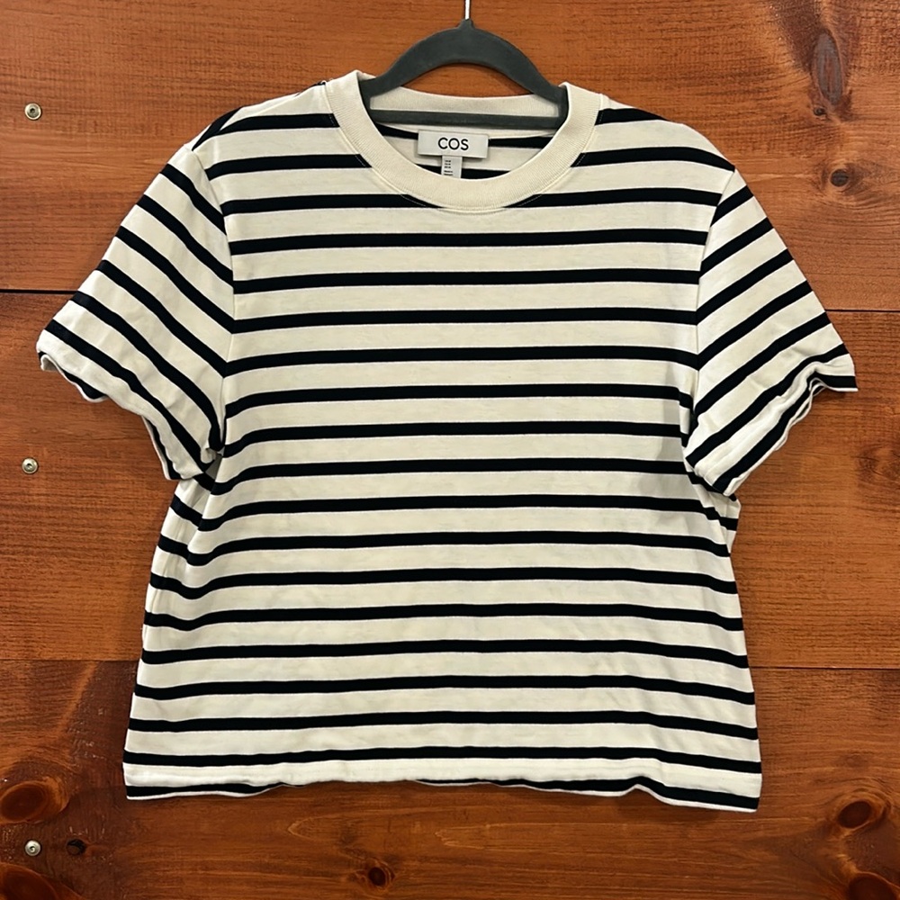 COS Clean Cut T Shirt in Navy / White Stripe
